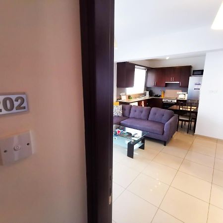 Promenade Breeze City Apartment Λάρνακα Εξωτερικό φωτογραφία